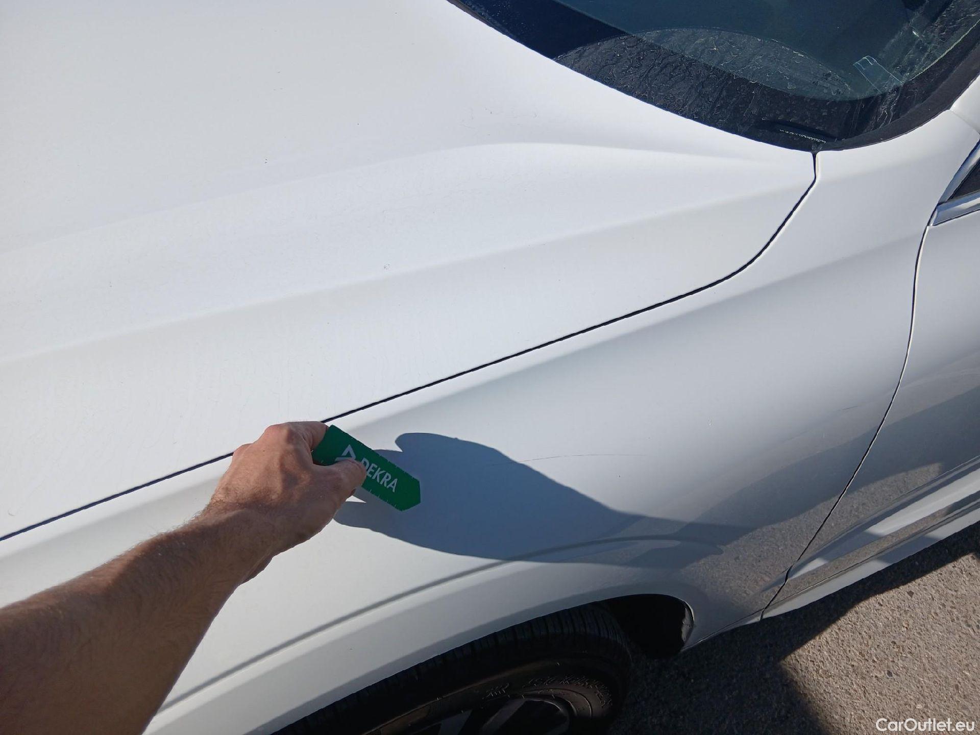  Volvo  XC60 VOLVO  / 2017 / 5P / todoterreno 2.0 B4 D AWD Momentum Pro Auto #6