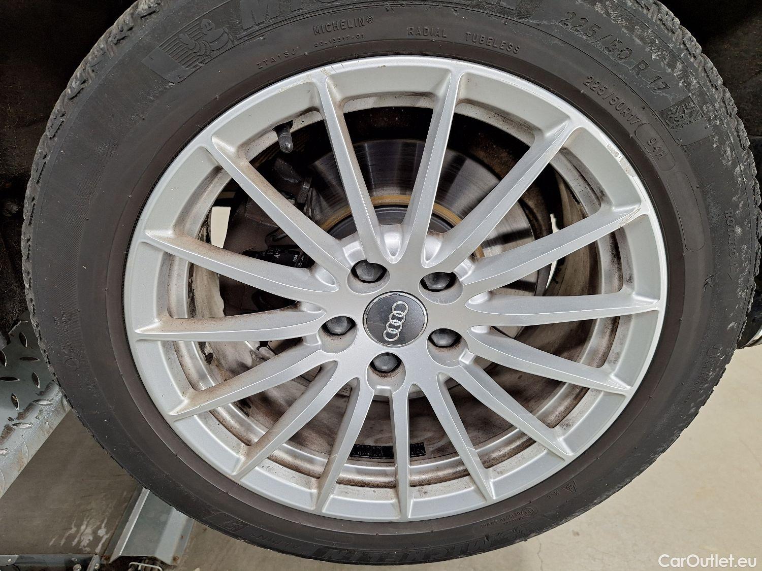  Audi  A5 Sportback Audi, A5 SB FL'20, Audi  30 TDI S tronic Business Edition #1