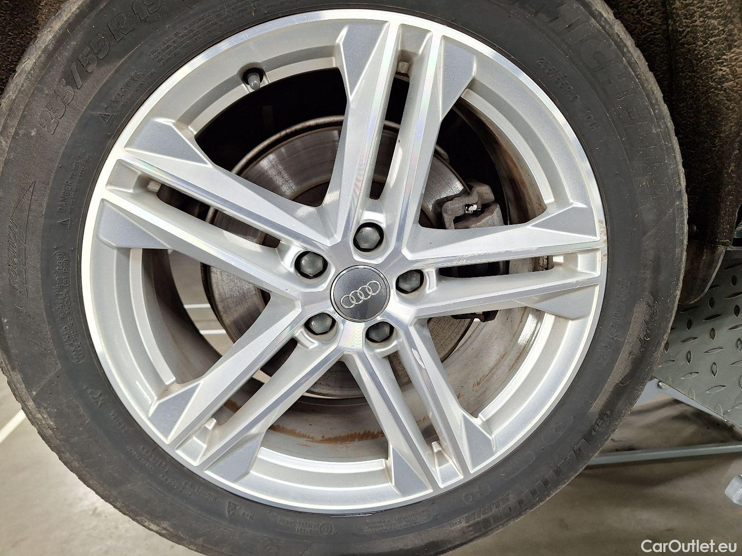  Audi  Q5 Audi,  '16, Audi  Sport 55 TFSi e S tronic quattro 5d #1