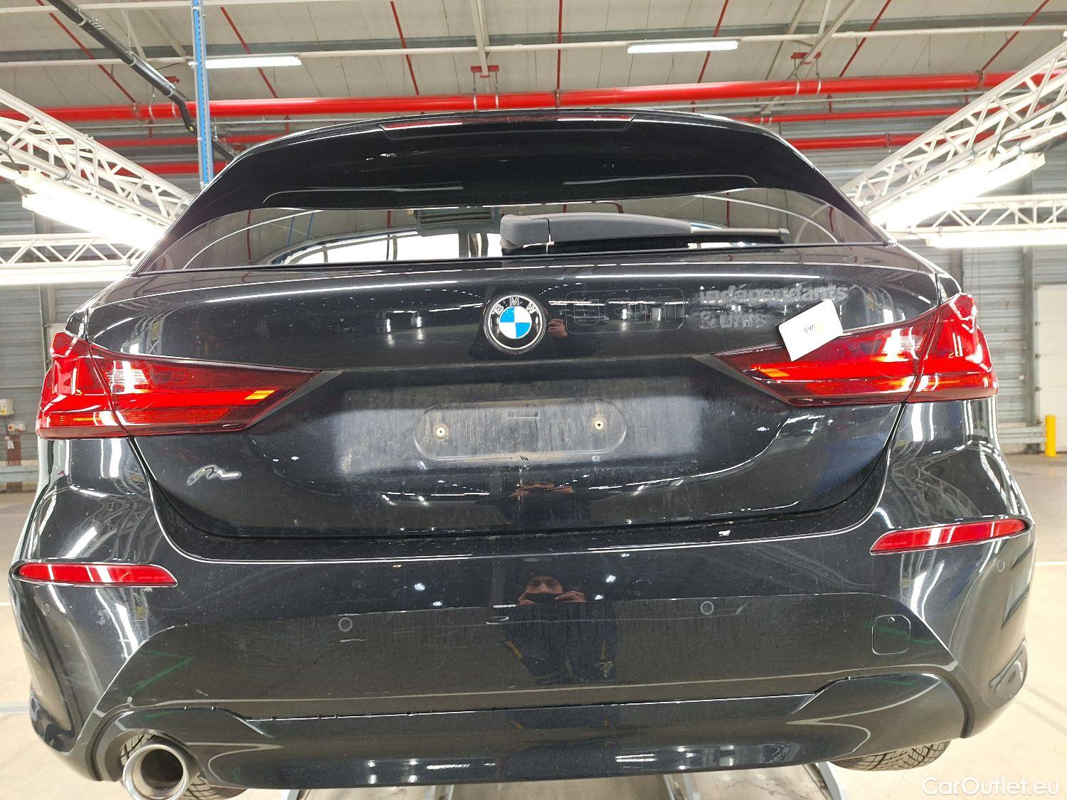  Bmw  Serie 1 BMW, 1-serie '19, BMW 1 Reeks Hatch 116d (85 kW) 5d #31