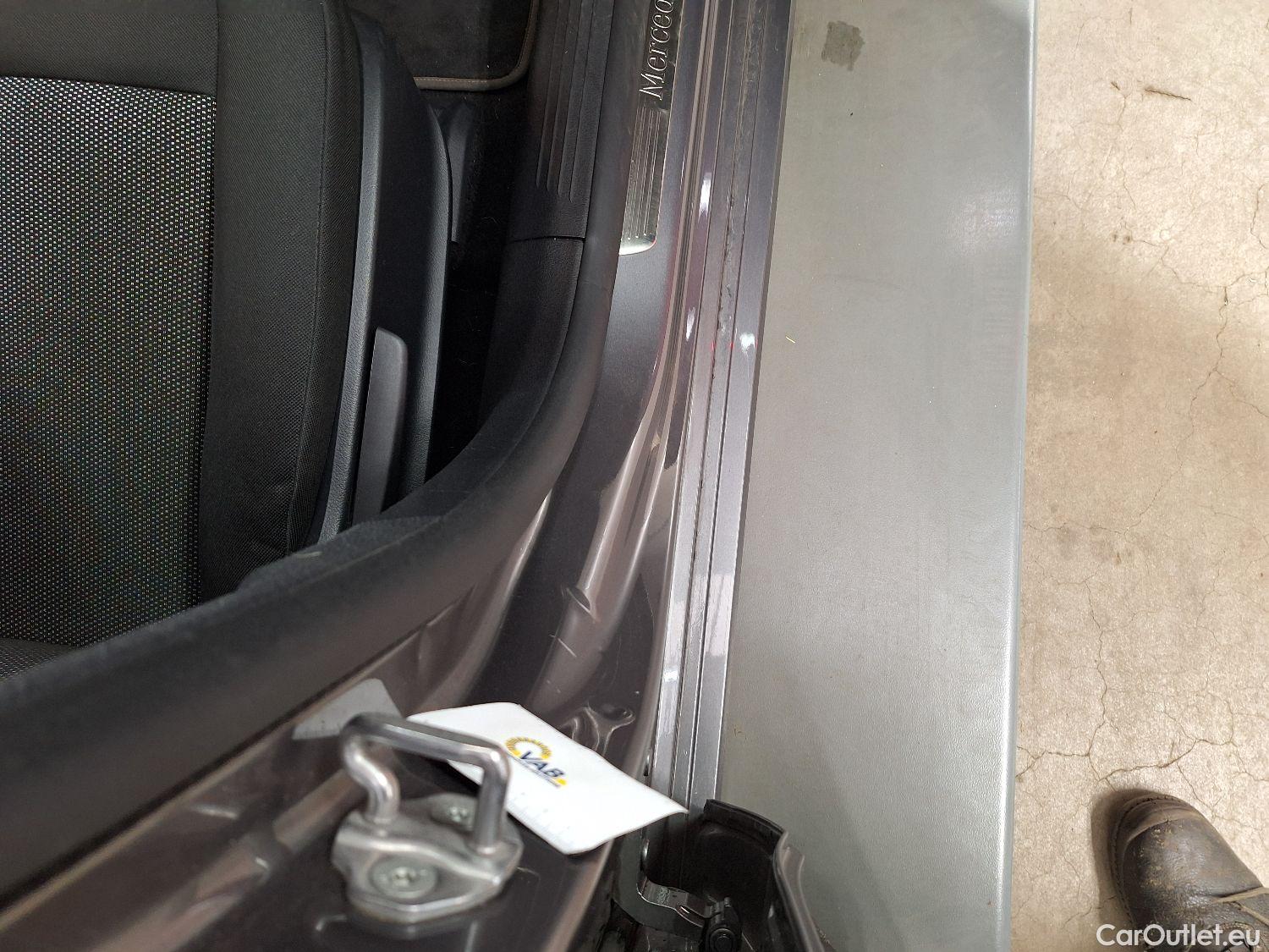  Mercedes  CLA-Klasse Mercedes, CLA-Class SB '19, Mercedes-Benz CLA Shooting Brake CLA 180 d Busines #23