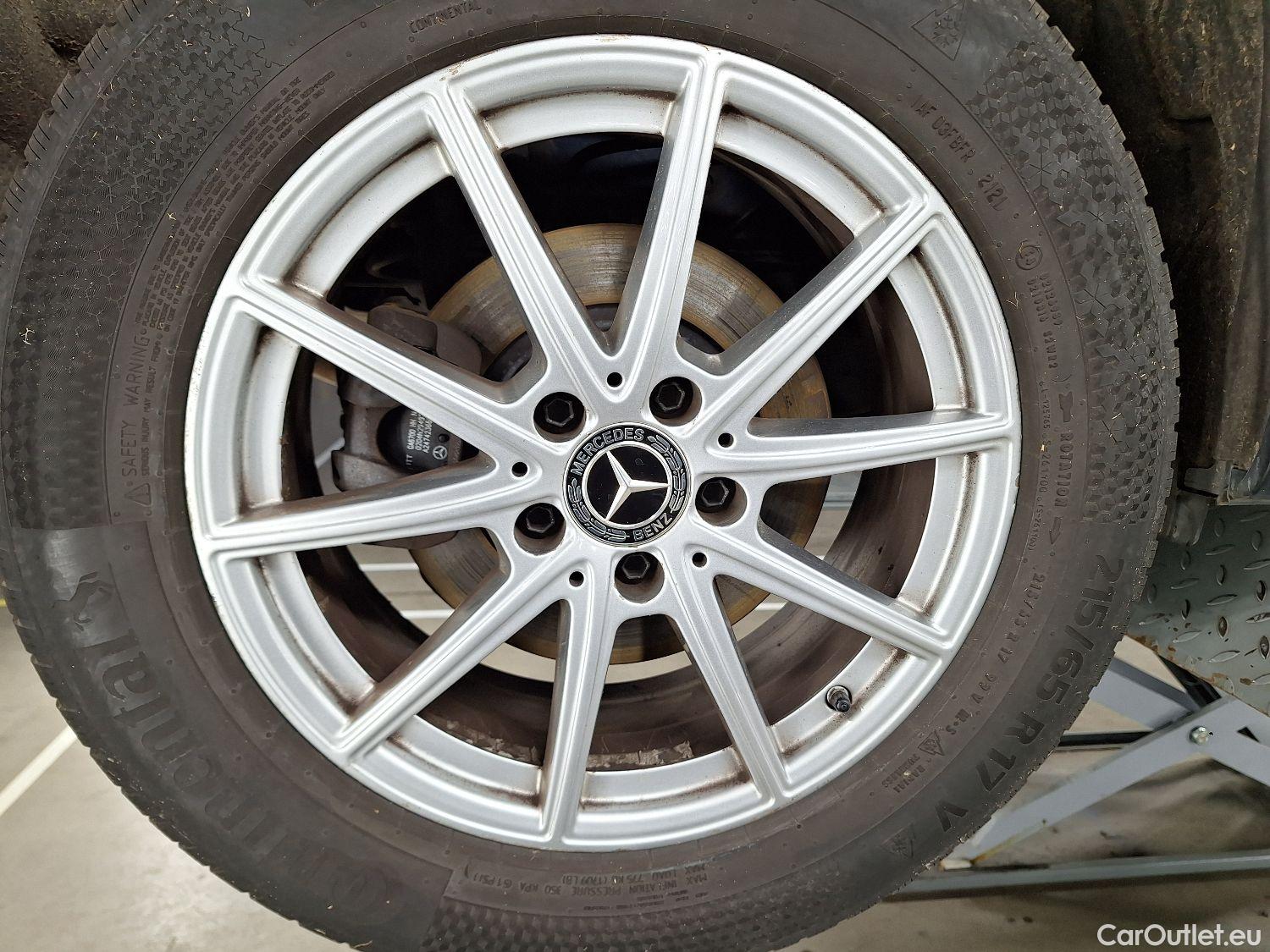  Mercedes  GLB Mercedes,  '19, Mercedes-Benz   200 d Business Solution 5d #1