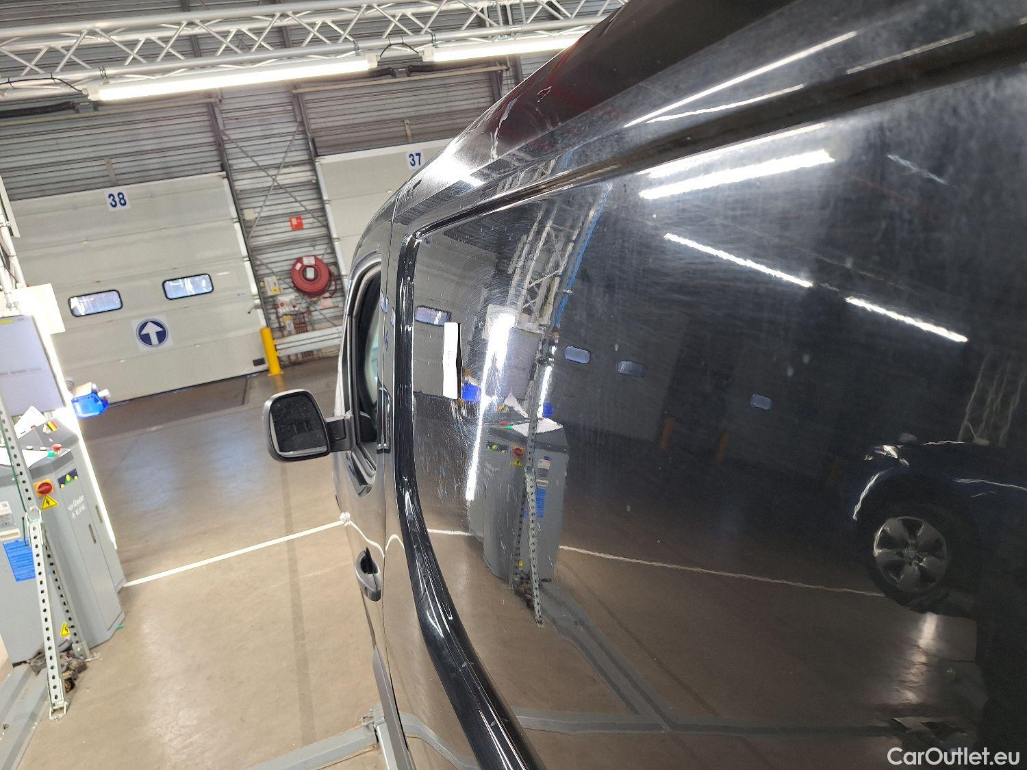  Opel  Combo Opel, _ '18, Opel  1.5 Turbo 55kW 2.0T L1H1 Edition 4d #43