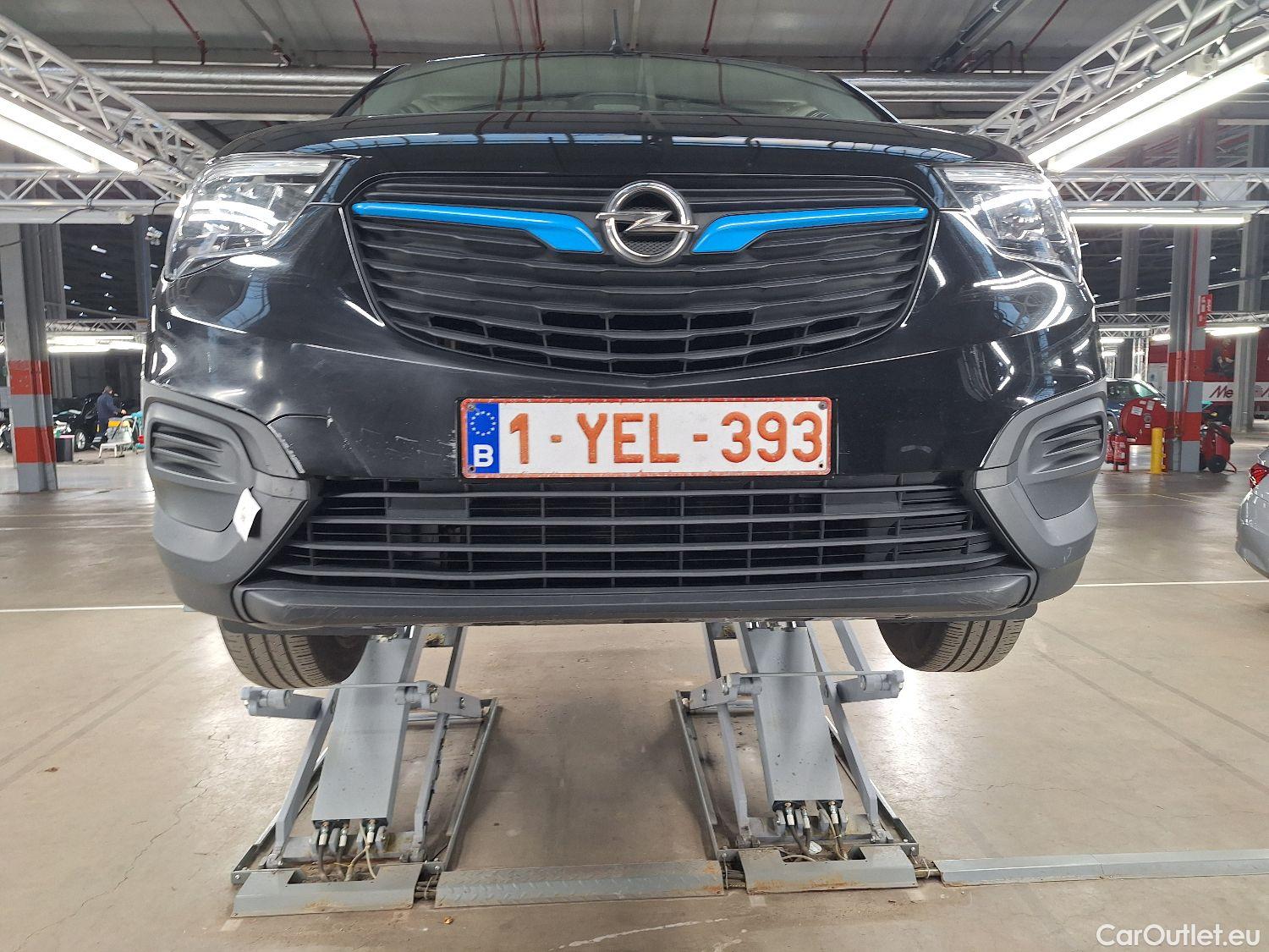  Opel  Combo Opel, _ '18, Opel  1.5 Turbo 55kW 2.0T L1H1 Edition 4d #3