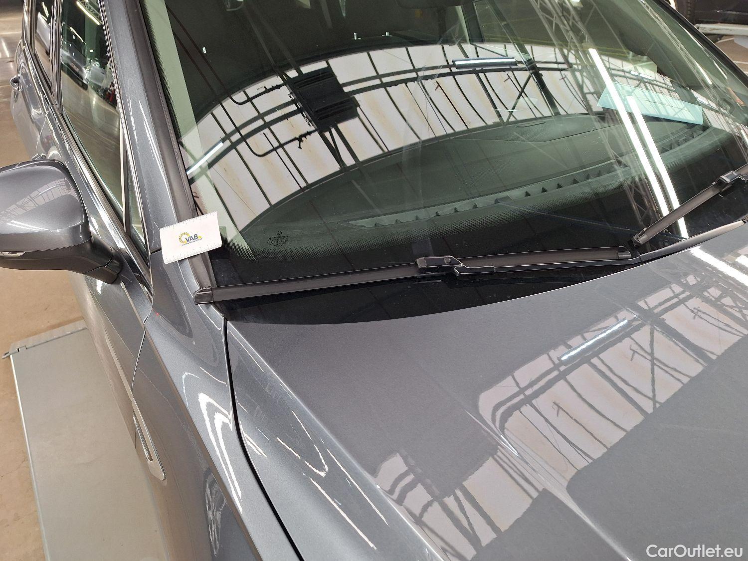  Volkswagen  Tiguan VW,  Allspace '17, Volkswagen  Allspace 1.5 TSI ACT DSG7 Highli #26