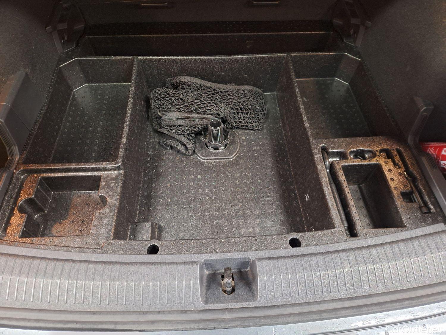  Volkswagen  Tiguan VW,  Allspace '17, Volkswagen  Allspace 1.5 TSI ACT DSG7 Highli #2