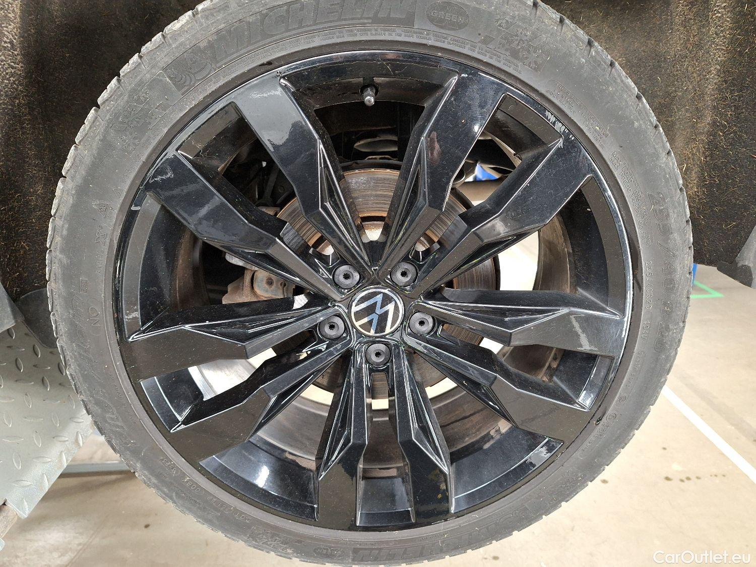  Volkswagen  Tiguan VW,  FL'20 PHEV, Volkswagen  1.4 eHybrid DSG R-Line 5d #11