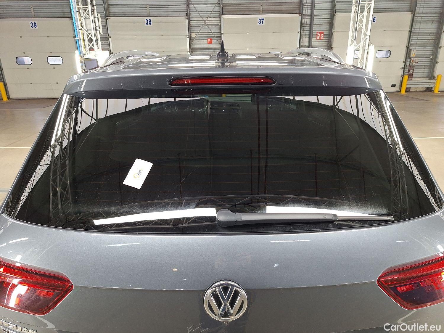  Volkswagen  Tiguan VW,  Allspace '17, Volkswagen  Allspace 1.5 TSI ACT DSG7 Highli #44