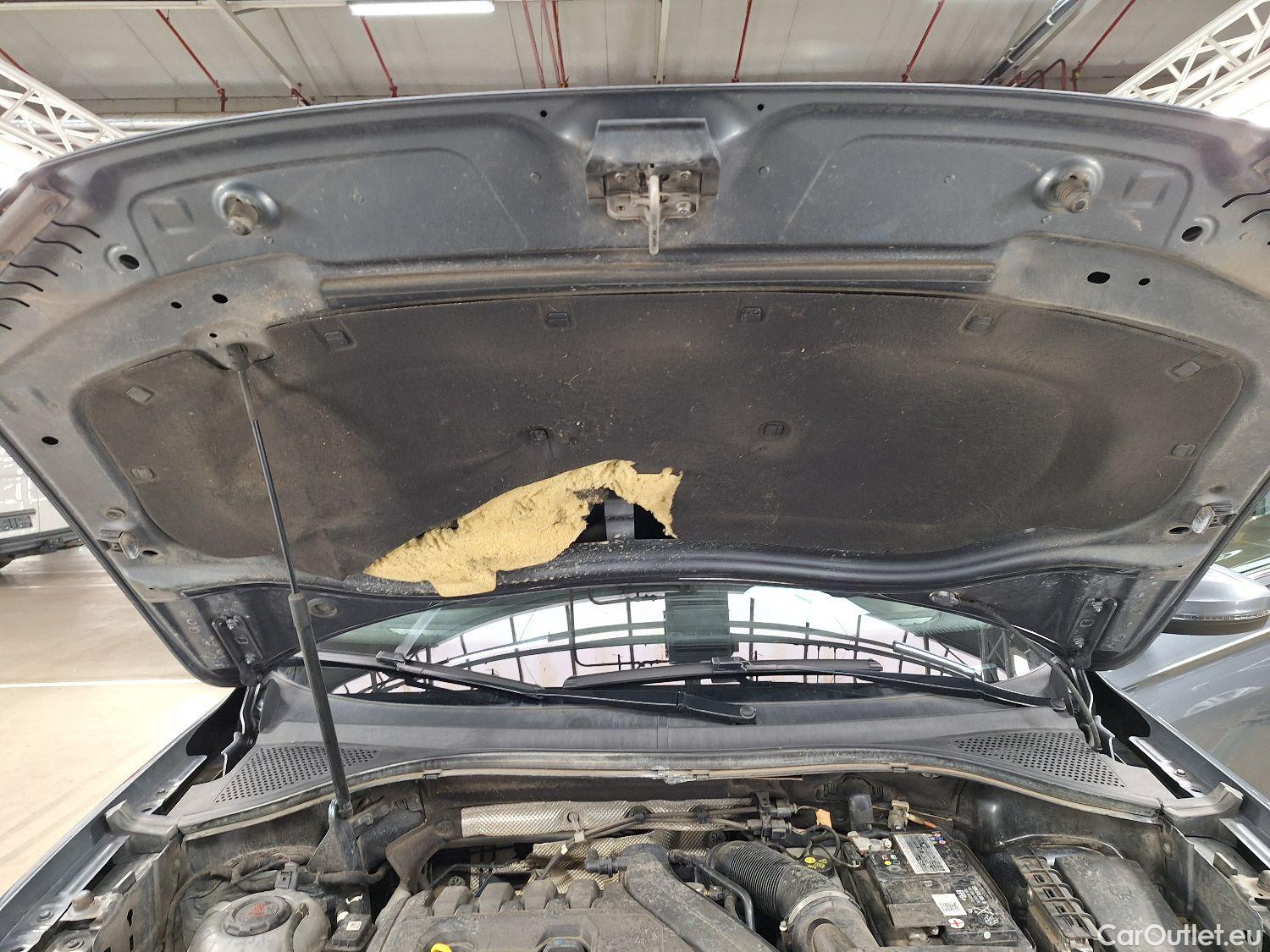  Volkswagen  Tiguan VW,  Allspace '17, Volkswagen  Allspace 1.5 TSI ACT DSG7 Highli #48