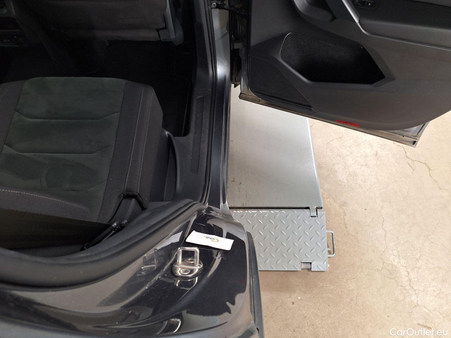  Volkswagen  Tiguan VW,  Allspace '17, Volkswagen  Allspace 1.5 TSI ACT DSG7 Highli #38