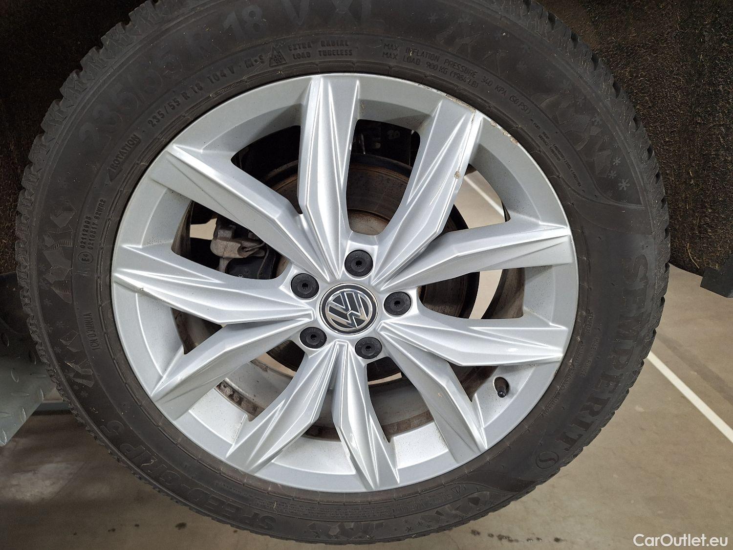  Volkswagen  Tiguan VW,  Allspace '17, Volkswagen  Allspace 1.5 TSI ACT DSG7 Highli #3