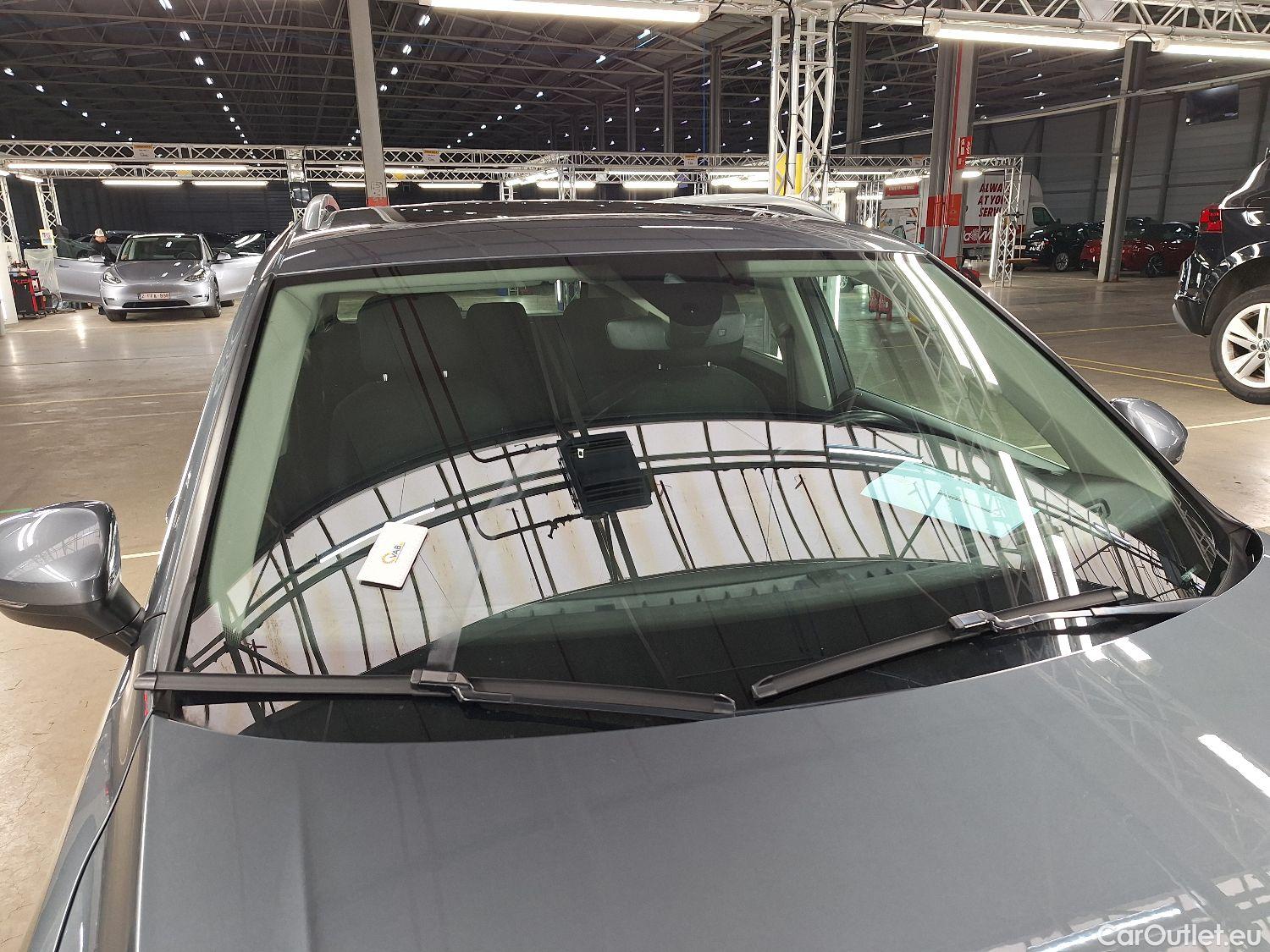  Volkswagen  Tiguan VW,  Allspace '17, Volkswagen  Allspace 1.5 TSI ACT DSG7 Highli #24