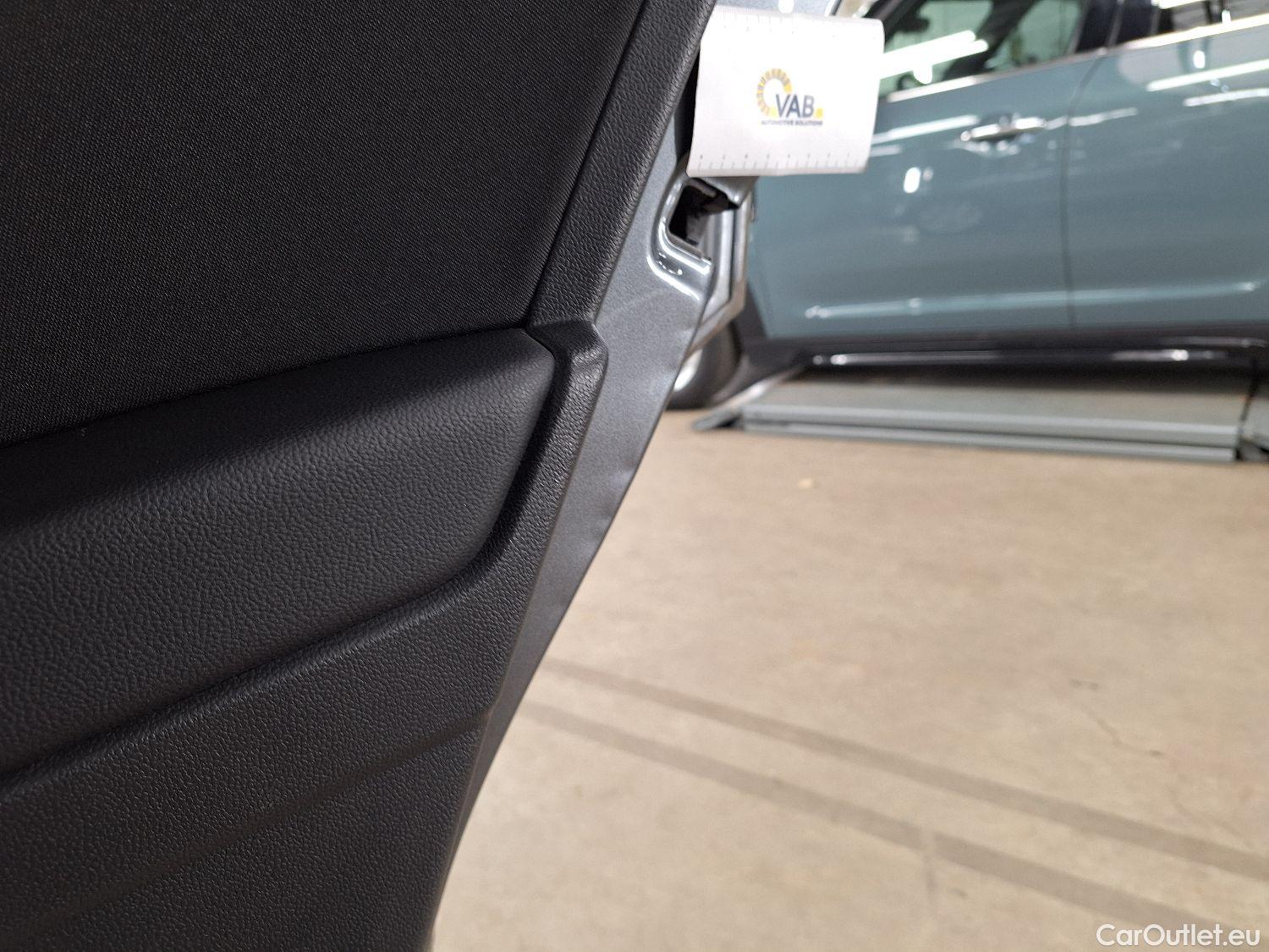  Volkswagen  Tiguan VW,  Allspace '17, Volkswagen  Allspace 1.5 TSI ACT DSG7 Highli #33