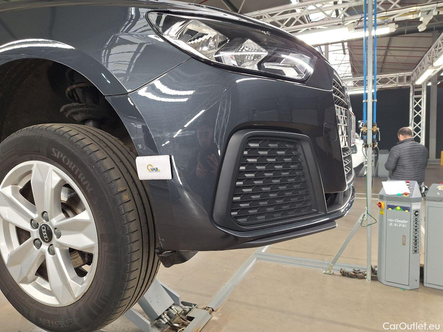  Audi  A1 Sportback Audi, A1 SB '18, Audi  1.0 25 TFSI 70kW S tronic Busine #3