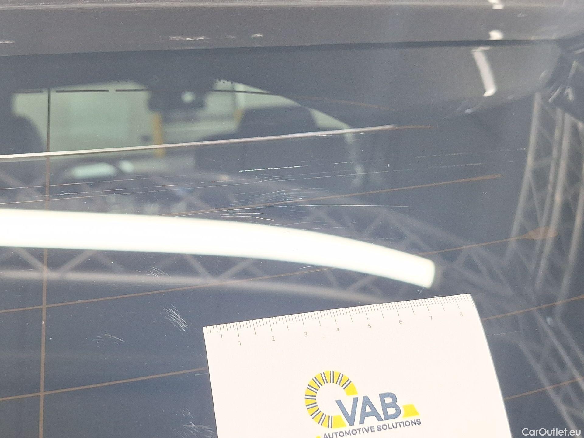  Mercedes  GLB Mercedes,  '19, Mercedes-Benz   180 d Business Solution 5d #12