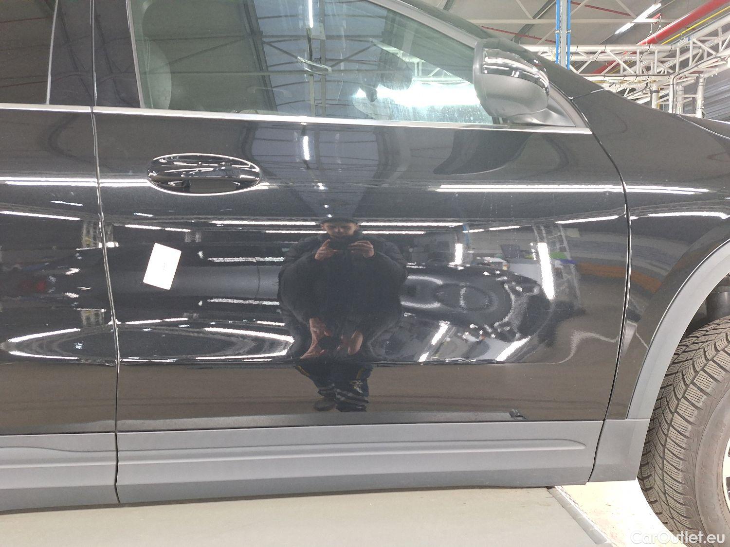  Mercedes  GLA Mercedes,  '20, Mercedes-Benz   180 d Business Solution 5d #12