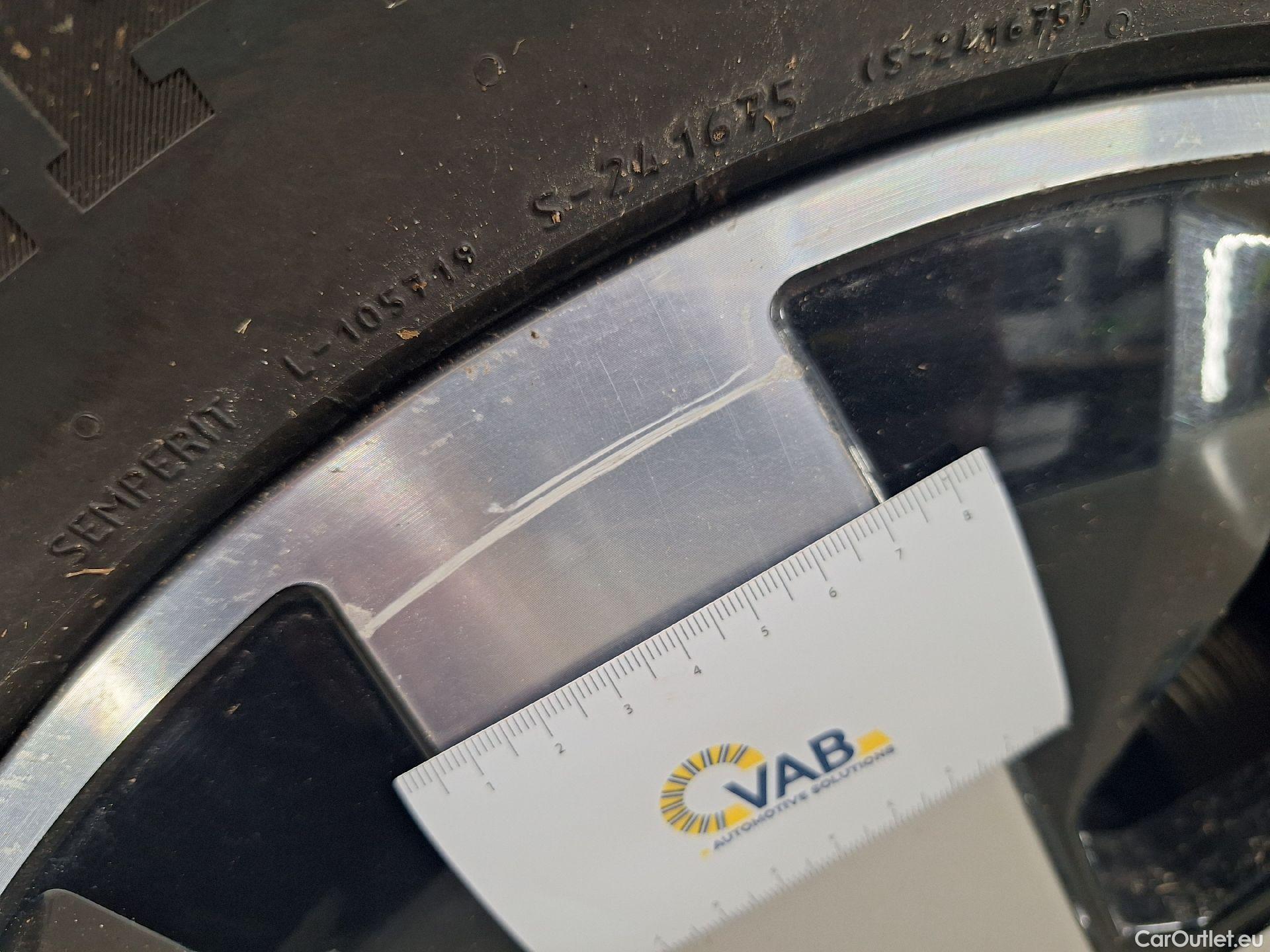  Mercedes  GLB Mercedes,  '19, Mercedes-Benz   180 d Business Solution 5d #34