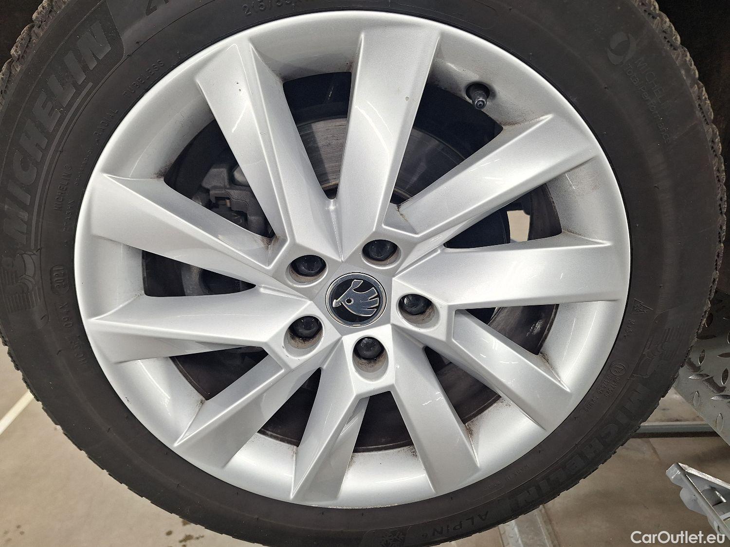  Skoda  Superb Skoda,  Combi FL'19, Skoda  Combi 2.0 CRTDI 90kW DSG7 Clever 5d #7