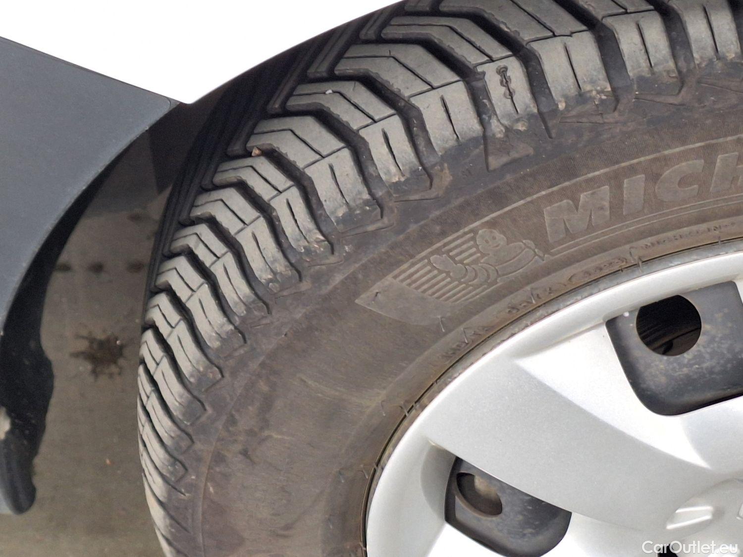  Renault  Kangoo Renault, _ Exp '13 BEV, Renault  Express  E-TECH 33 B-Buy 3d #40