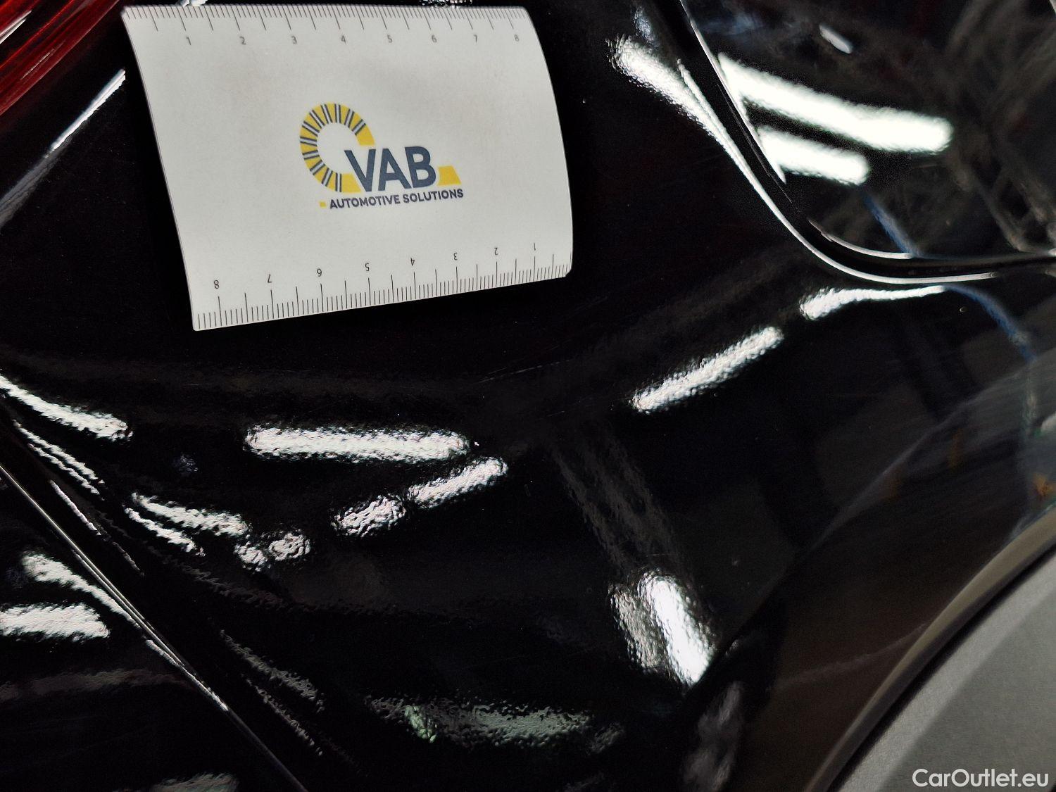  Volvo  XC 40 Volvo, XC40 '17, Volvo XC40 T4 Recharge Geartronic R-Design 5d #19