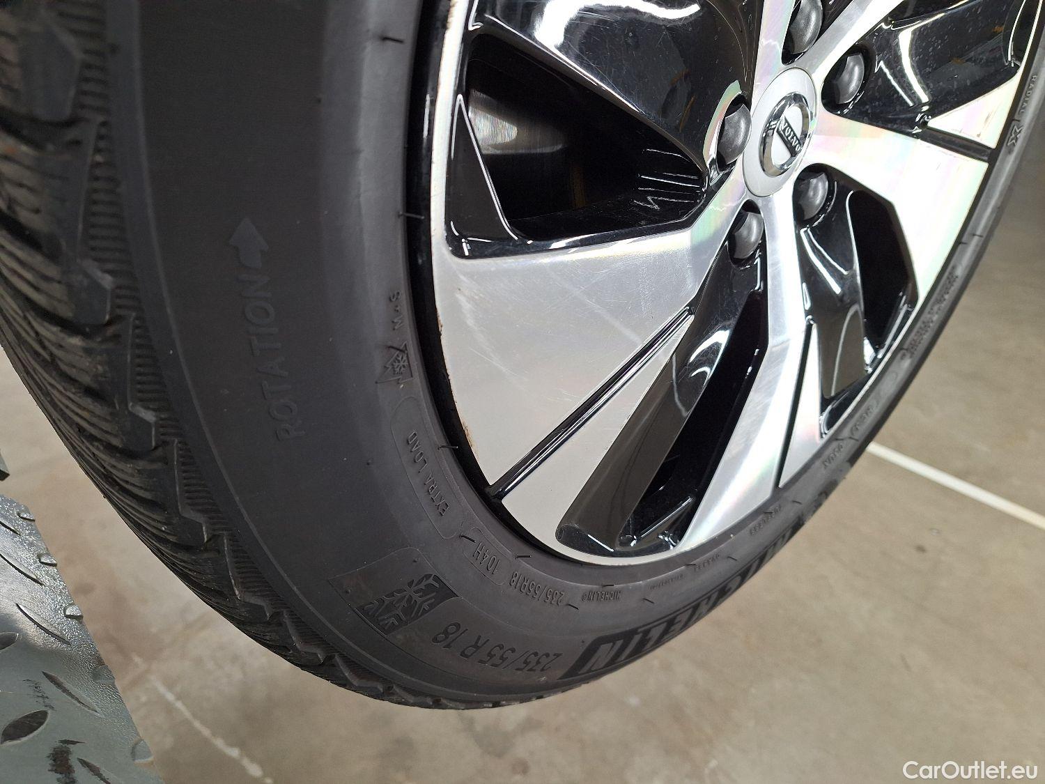  Volvo  XC 40 Volvo, XC40 '17 PHEV, Volvo XC40 T4 Recharge Geartronic Inscription Expr #16