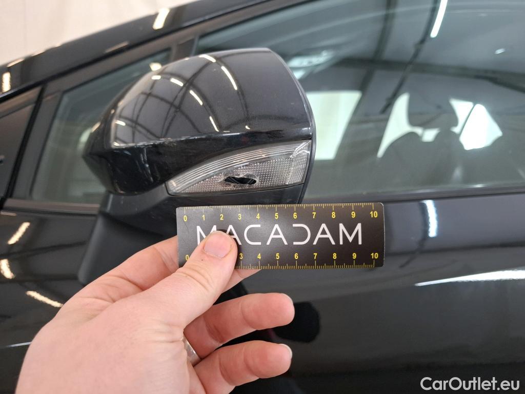  Toyota  Corolla TOYOTA  / 2018 / 5P / Berline Hybride 122h Dynamic Business Stage Acad #20