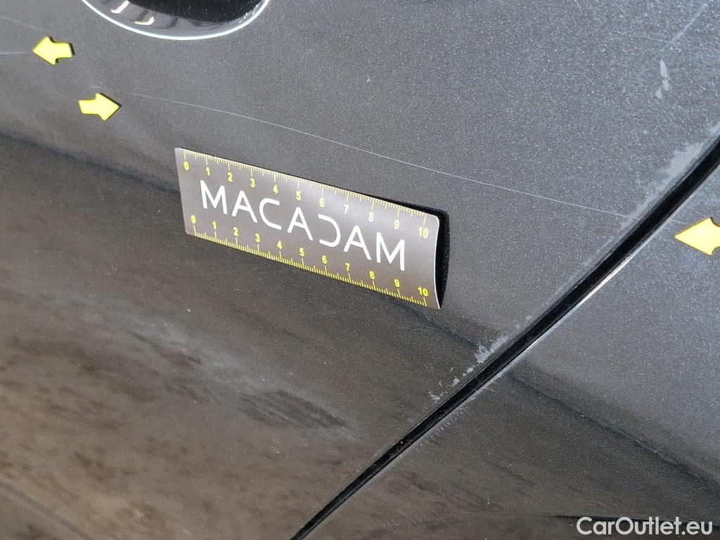  Toyota  Corolla TOYOTA  / 2018 / 5P / Berline Hybride 122h Dynamic Business Stage Acad #13