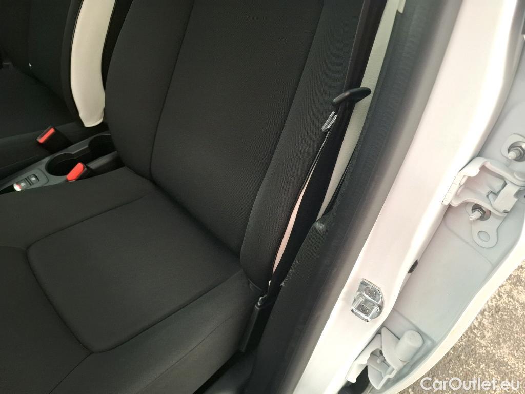  Renault  Zoe  Business 52kWh BVA #8