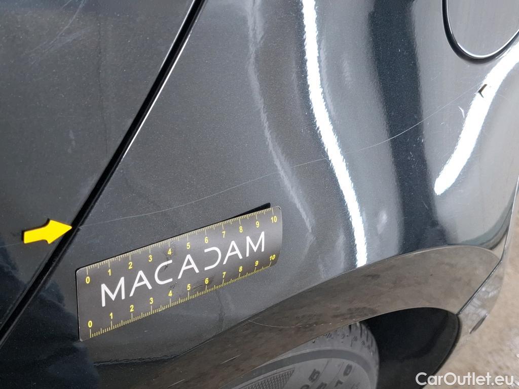  Toyota  Corolla TOYOTA  / 2018 / 5P / Berline Hybride 122h Dynamic Business Stage Acad #9