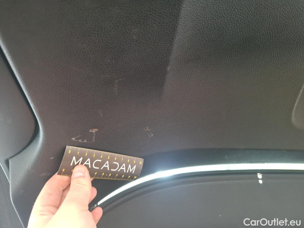  Toyota  Corolla TOYOTA  Touring Sports / 2018 / 5P / Break Hybride 122h Dynamic Business Stage Acad #35