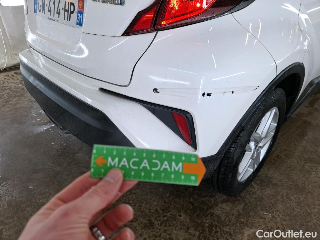  Toyota  C-HR TOYOTA  / 2016 / 5P / SUV 1.8 HYBRIDE 122 DYNAMIC #8