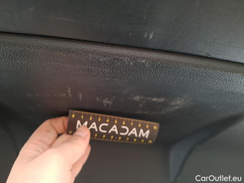  Toyota  Corolla TOYOTA  Touring Sports / 2018 / 5P / Break Hybride 122h Dynamic Business Stage Acad #41