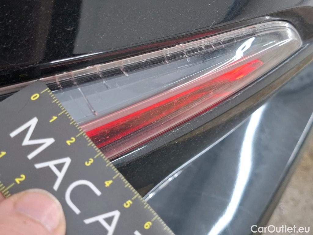  Toyota  Corolla TOYOTA  / 2018 / 5P / Berline Hybride 122h Dynamic Business Stage Acad #2