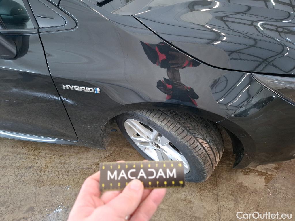  Toyota  Corolla TOYOTA  / 2018 / 5P / Berline Hybride 122h Dynamic Business Stage Acad #38