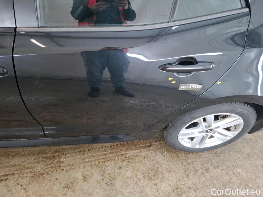  Toyota  Corolla TOYOTA  / 2018 / 5P / Berline Hybride 122h Dynamic Business Stage Acad #11