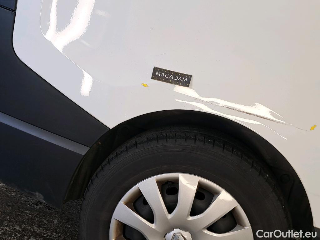  Renault  Trafic RENAULT  / 2019 / 4P / Fourgon tole NV FG GCF L2H2 1200 Energy dCi 145 #4