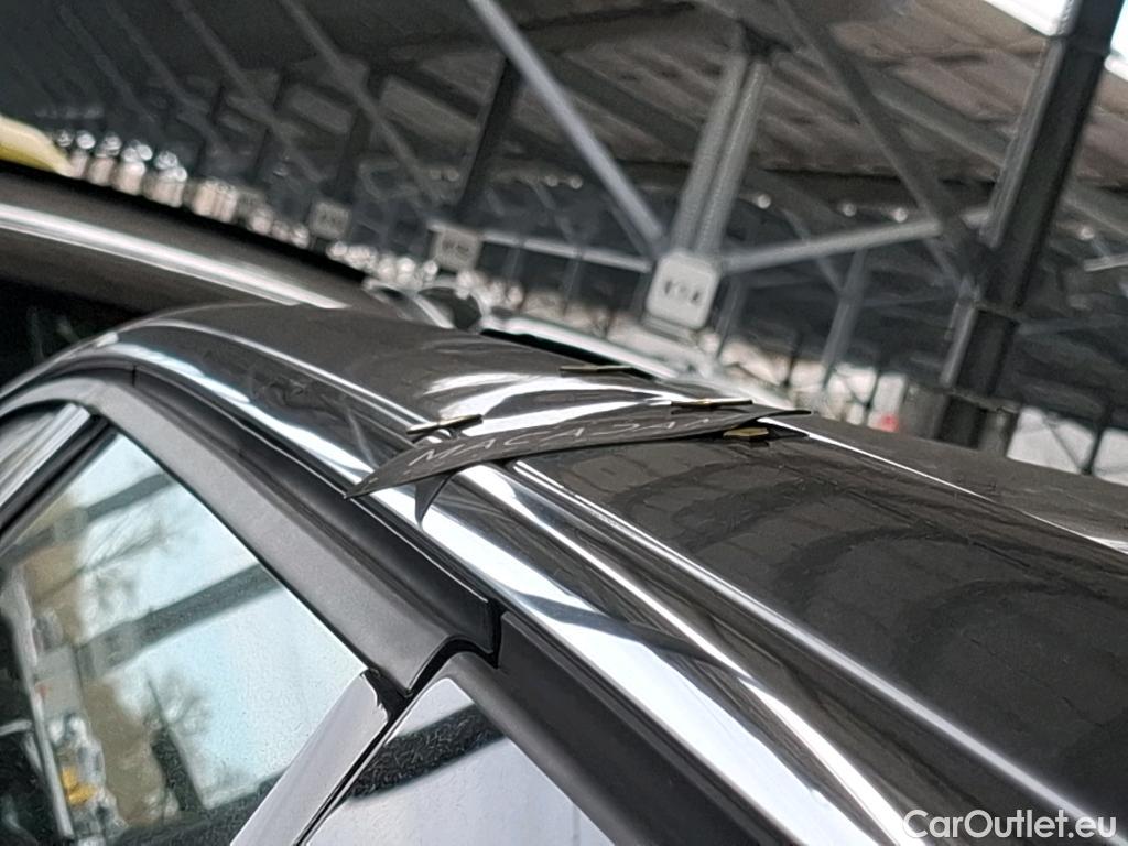  Peugeot  5008  Active Pack 1.5 HDi 130CV BVA8 7 Sieges E6d #39