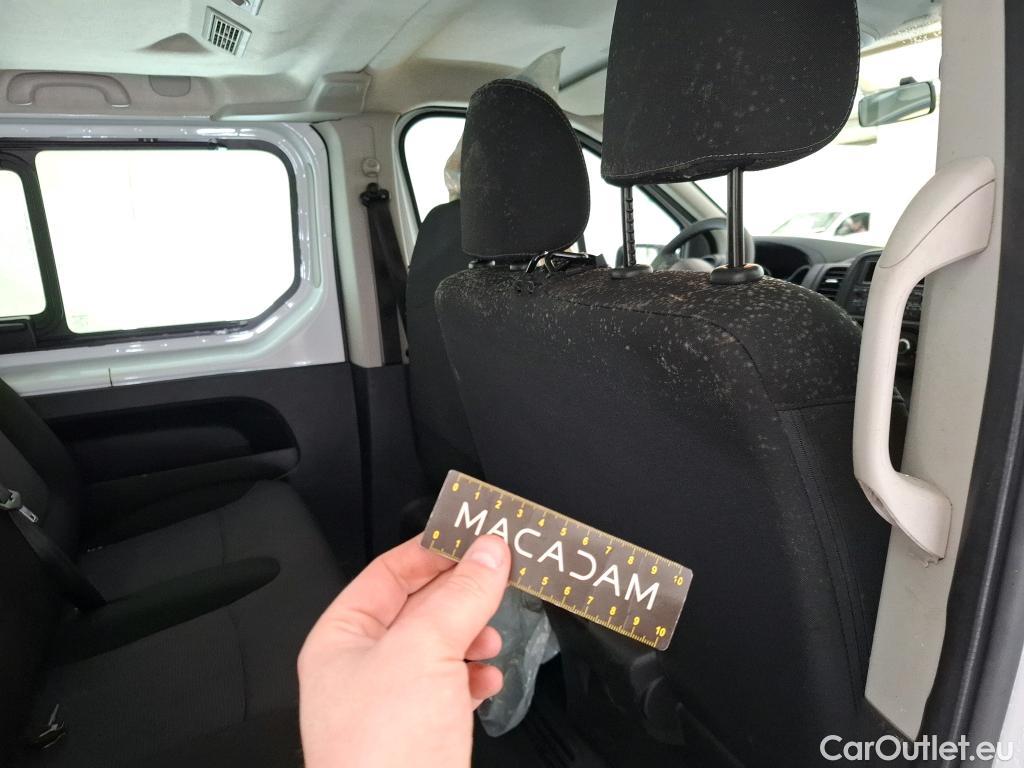  Renault  Trafic RENAULT  / 2019 / 4P / Combi Zen L1 dCi 120 S&S - 8 pl #53