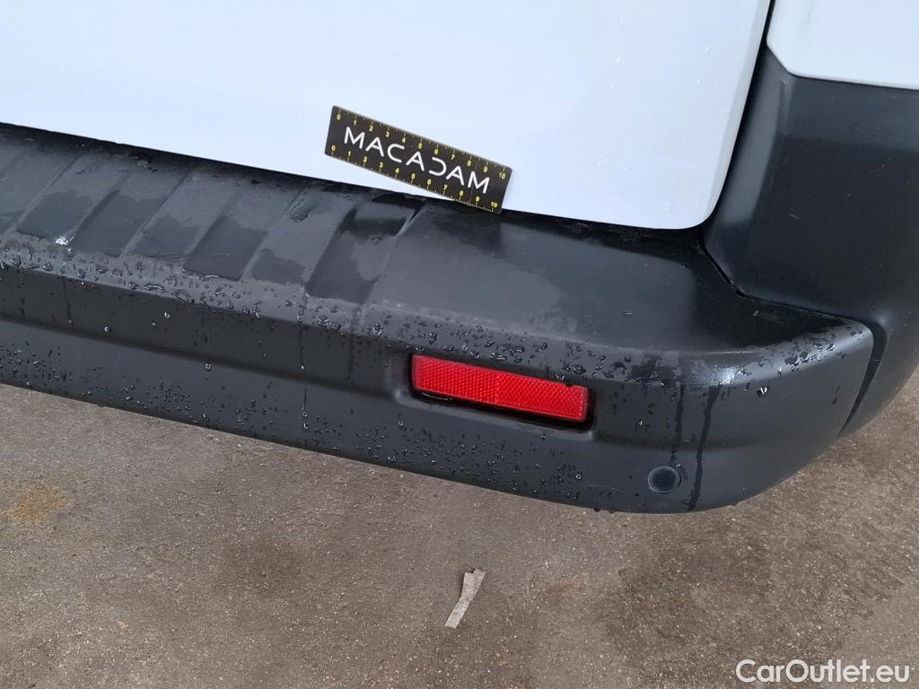  Renault  Trafic RENAULT  / 2019 / 4P / Combi Zen L1 dCi 120 S&S - 8 pl #23