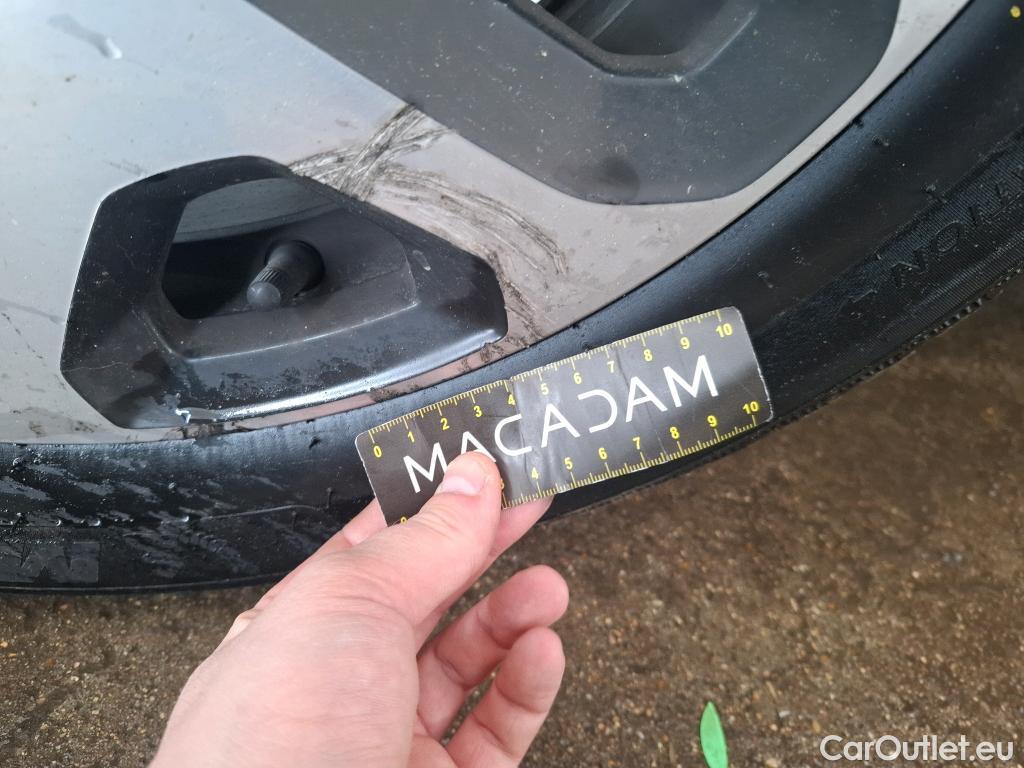  Renault  Captur  Intens 0.9 TCe 90CV BVM5 E6 #19