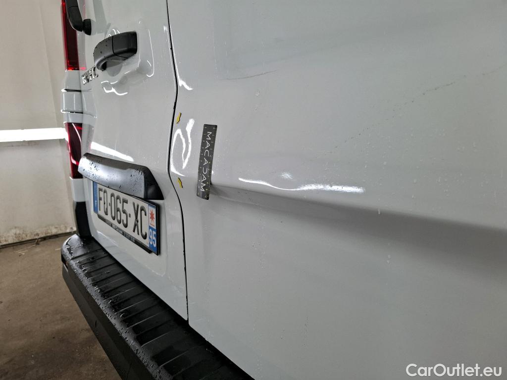  Renault  Trafic RENAULT  / 2019 / 4P / Combi Zen L1 dCi 120 S&S - 8 pl #20