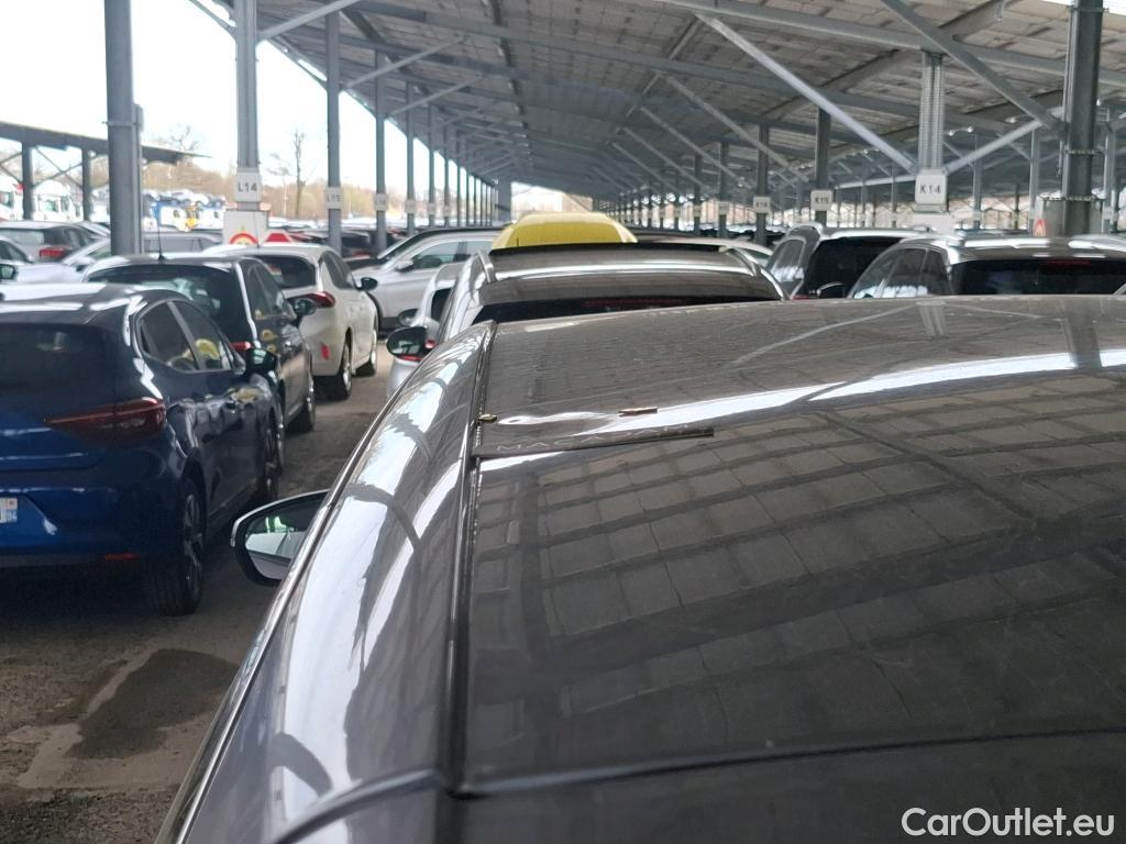  Peugeot  5008  Active Pack 1.5 HDi 130CV BVA8 7 Sieges E6d #33