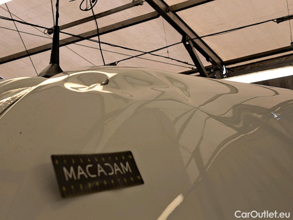  Renault  Trafic RENAULT  / 2019 / 4P / Fourgon tole NV FG GCF L2H2 1200 Energy dCi 145 #10