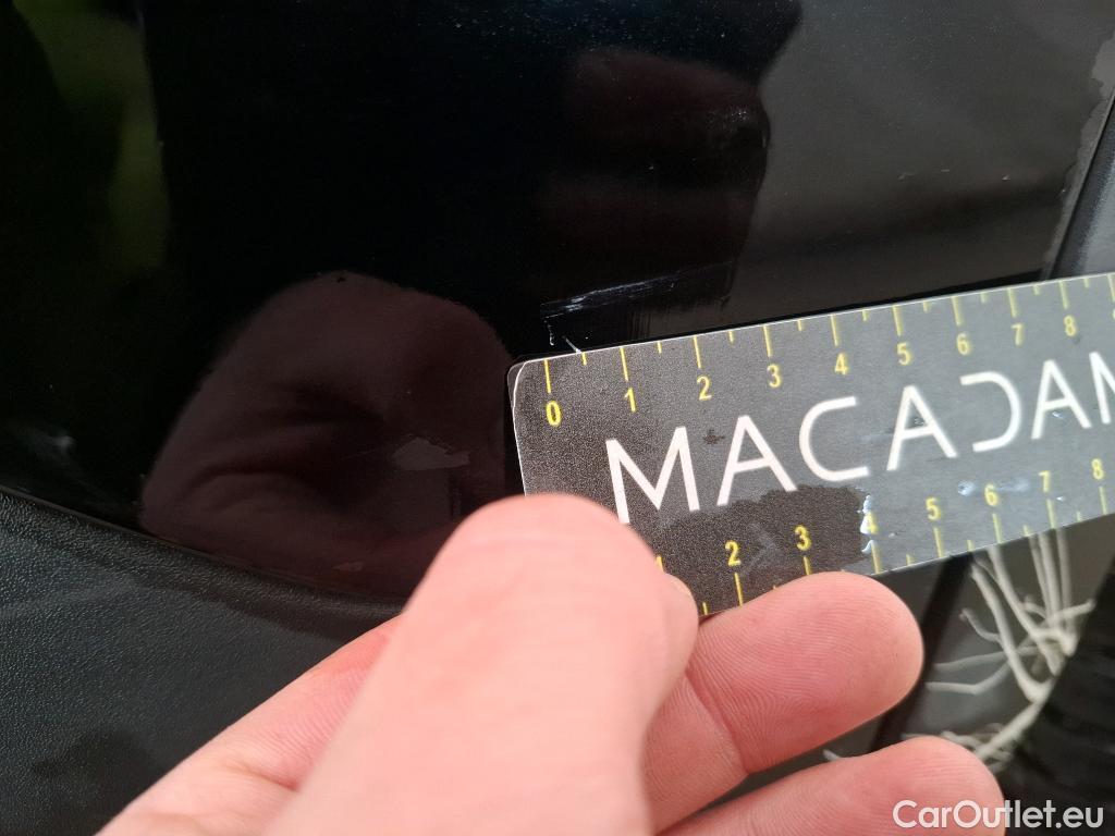  Peugeot  3008  GT Line 1.5 HDi 130CV BVA8 E6dT #106