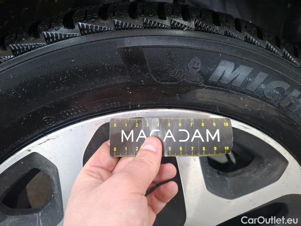  Renault  Captur  Intens 0.9 TCe 90CV BVM5 E6 #30