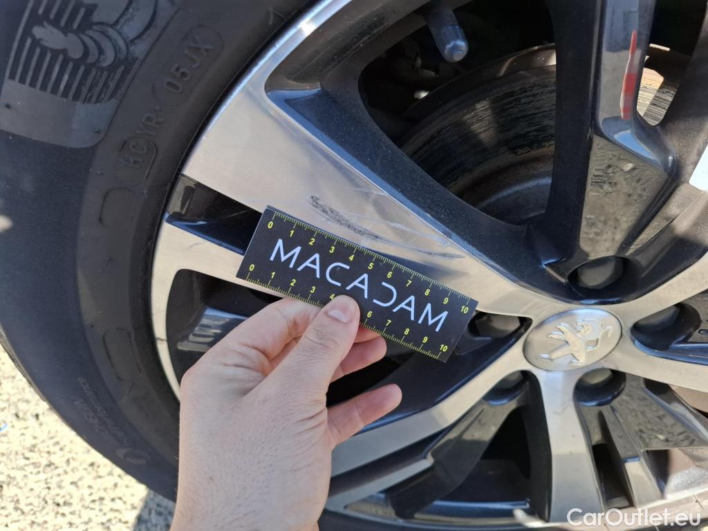  Peugeot  3008  GT Line 1.5 HDi 130CV BVA8 E6dT #66