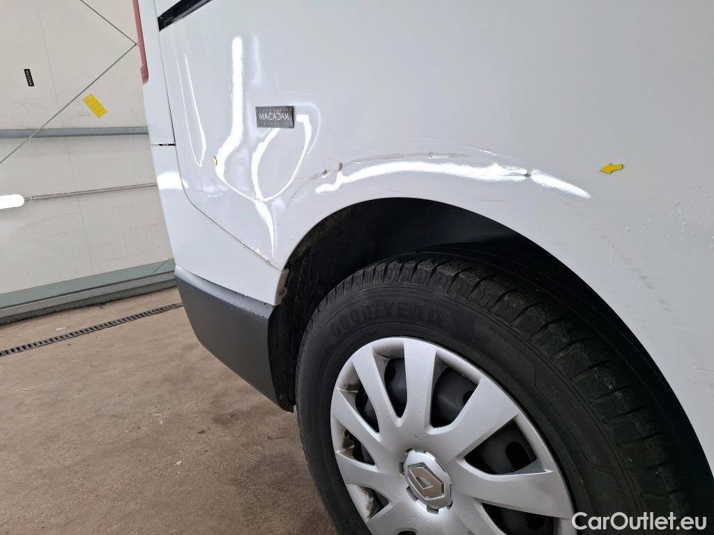  Renault  Trafic RENAULT  / 2019 / 4P / Combi Zen L1 dCi 120 S&S - 8 pl #7