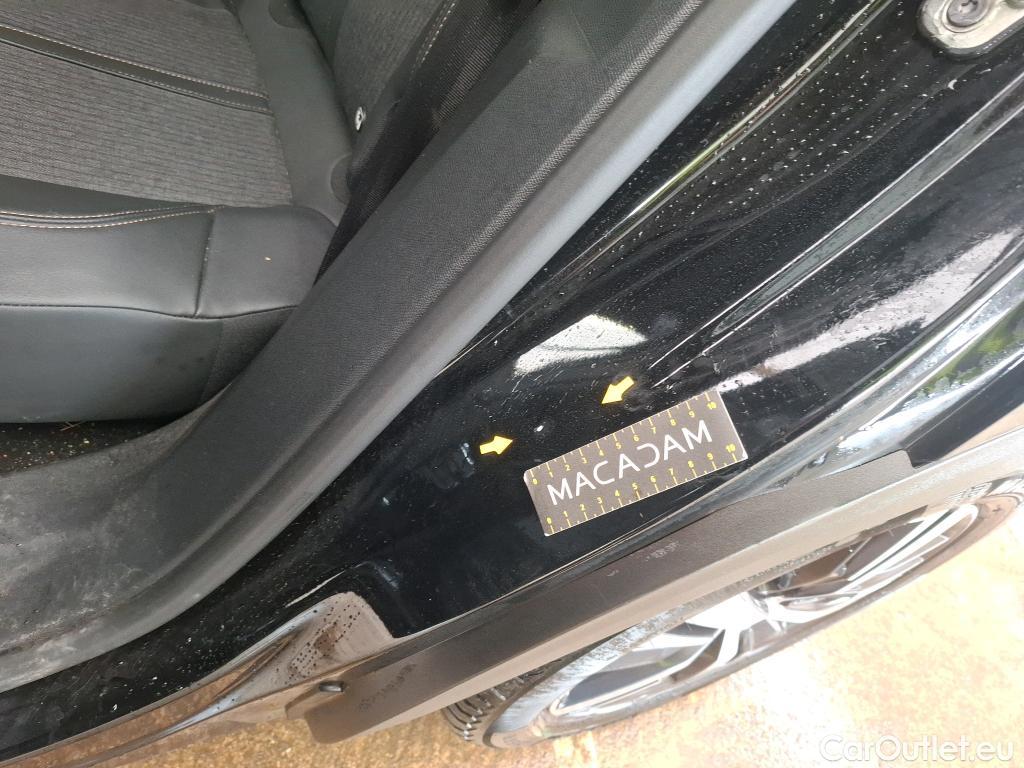  Peugeot  3008  GT Line 1.5 HDi 130CV BVA8 E6dT #57