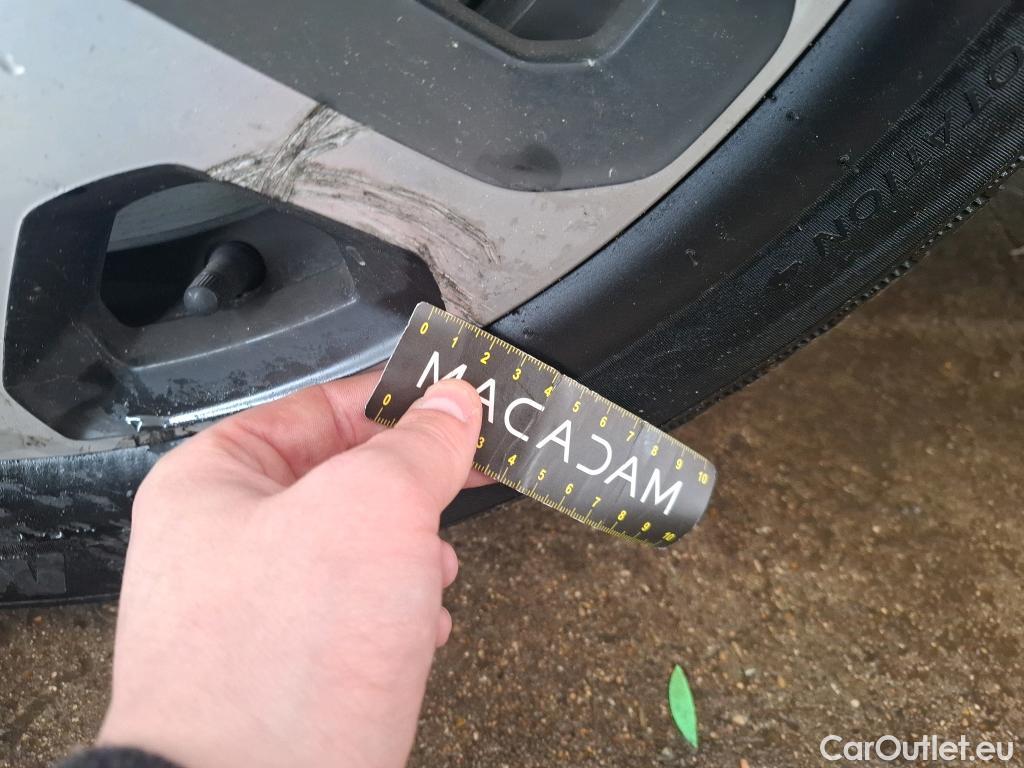  Renault  Captur  Intens 0.9 TCe 90CV BVM5 E6 #20