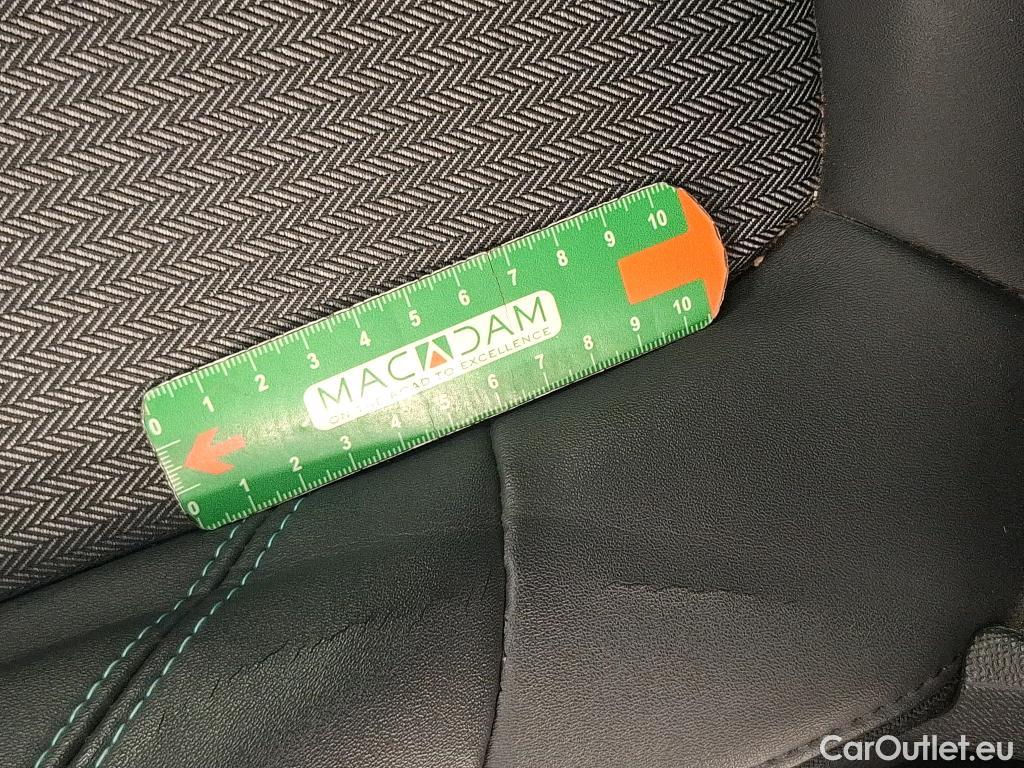  Peugeot  5008  Allure Pack 1.2 PureTech 130CV BVA8 7 Sieges E6d #13